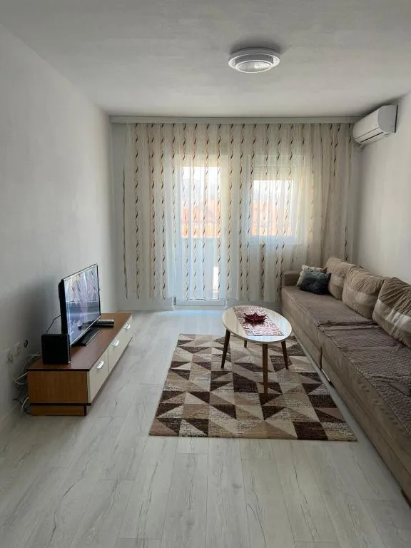 Apartment Dastidi, hotel in Mitrovicë