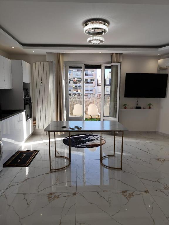Cozy appartment downtown Nizza 2 Bedroom 1 min Beach 1 min tramway 10min airport air conditionner - 3