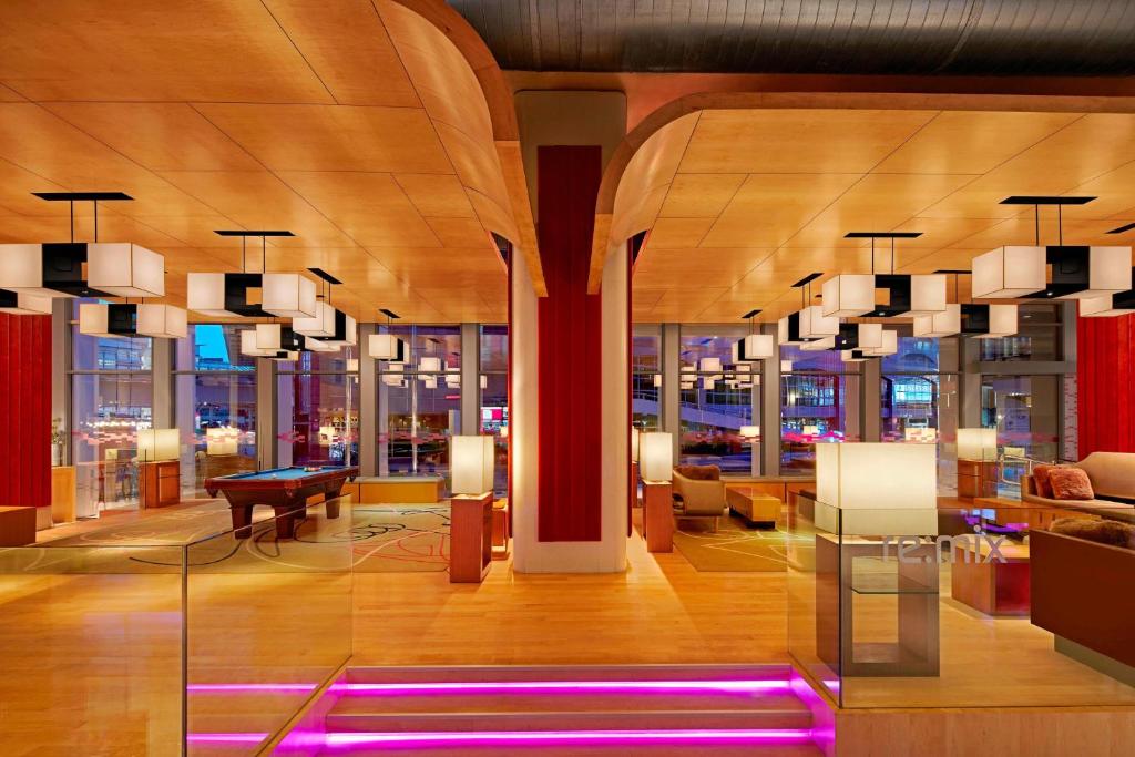 Bar/lounge, Aloft by Marriott Kuala Lumpur Sentral in Kuala Lumpur