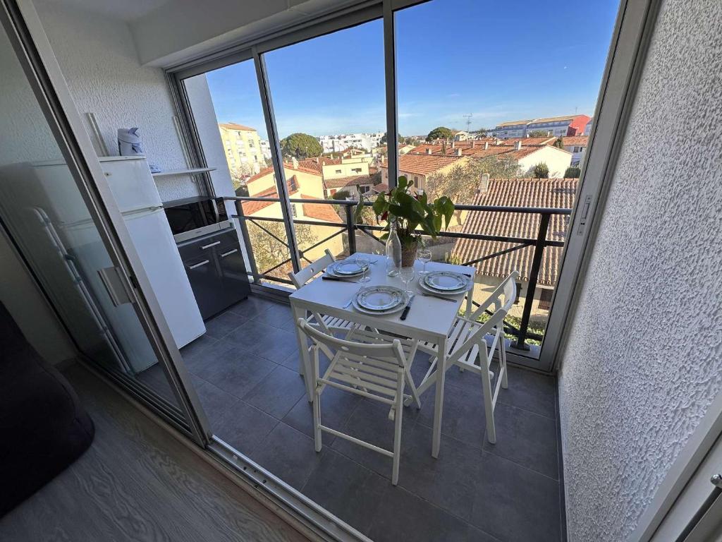 Studio cabine rénové 4 pers au Grau-du-Roi avec piscine et parking - FR-1-731-117 - 3