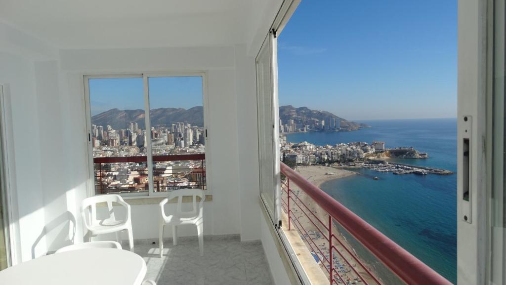 Apartamentos Beni-Beach — Benidorm, Valencian Community