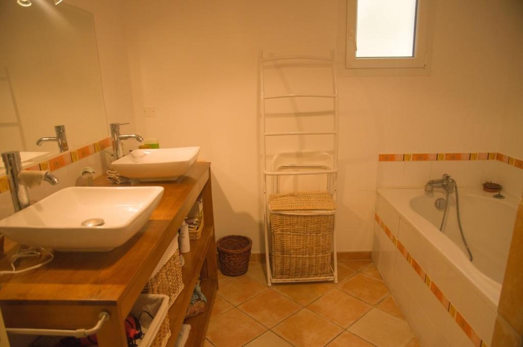 Gîte l échappée bleue Dromoise - maison - 4