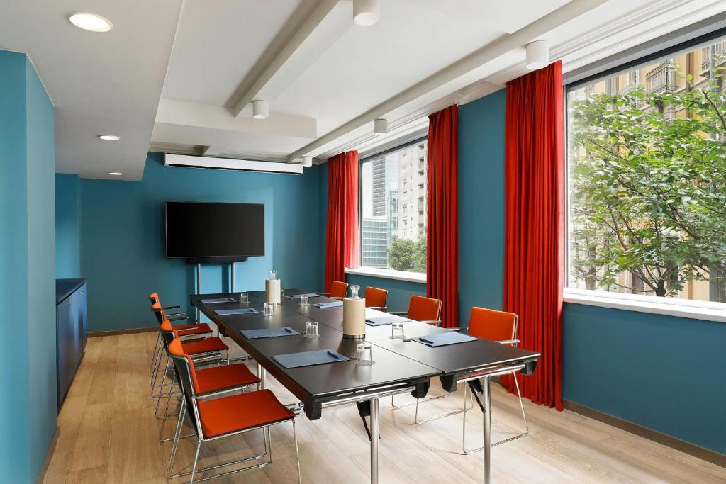 デュオ ミラン ポルタ ヌオーヴァ、ア トリビュート ポートフォリオ ホテル (Duo Milan Porta Nuova, a Tribute Portfolio Hotel) 会議室