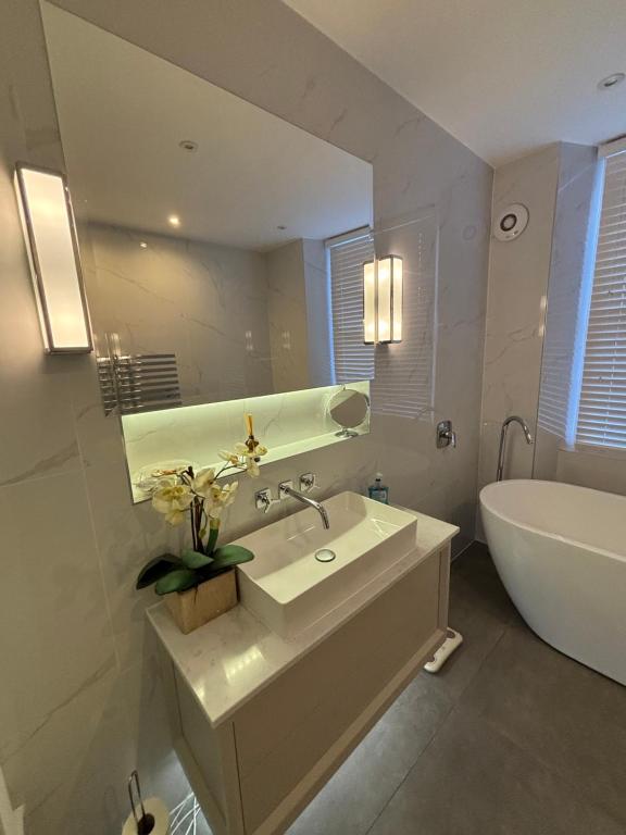 Vintner Townhouse, Bath photo 2
