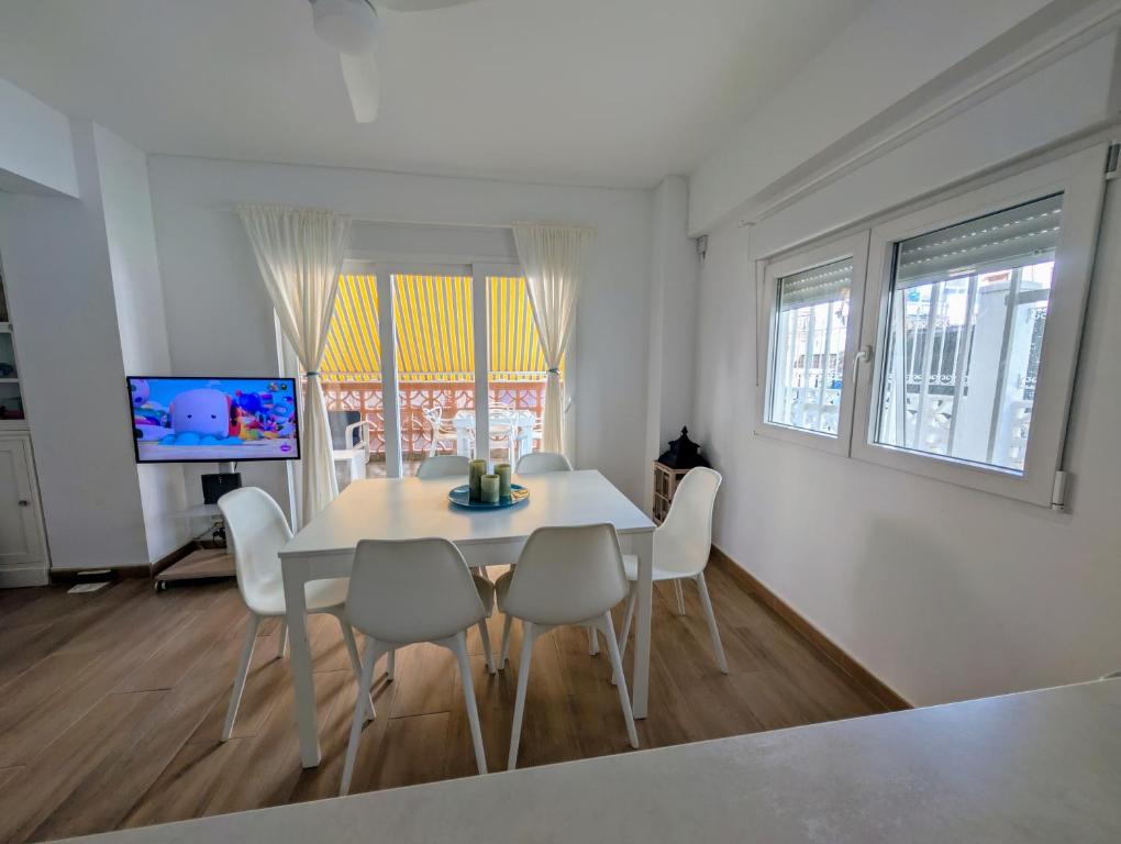Golden Sun Apartments - 4