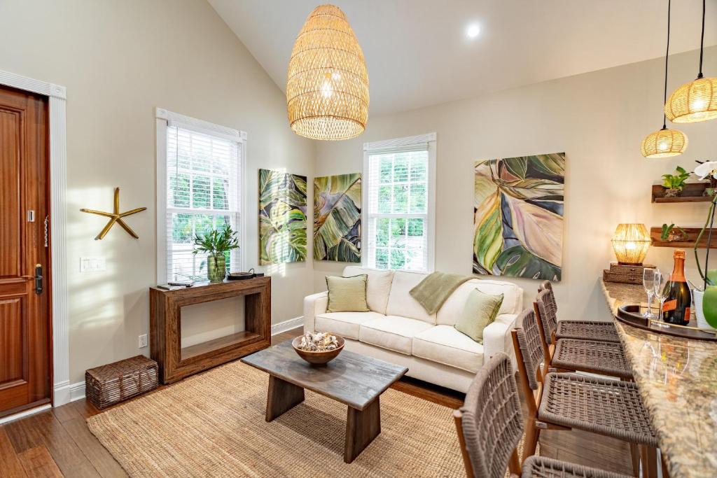 The Lighthouse Penthouse Suite, Key West