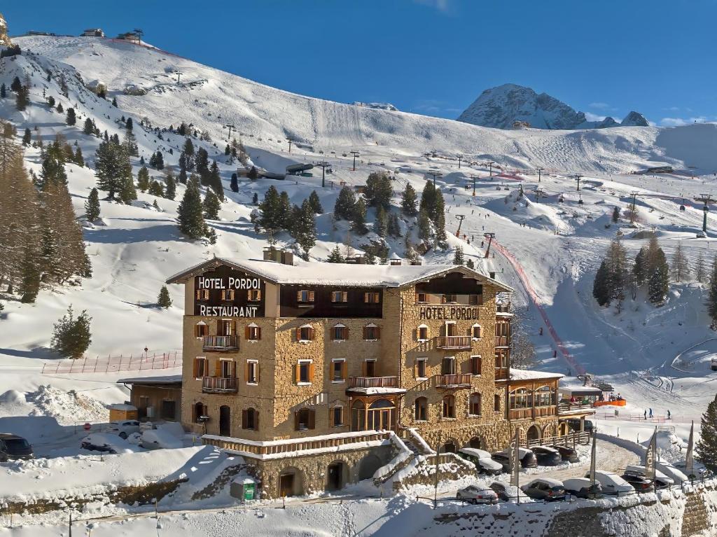 Hotel Pordoi Passo Pordoi Vegetarian Hotel - 1