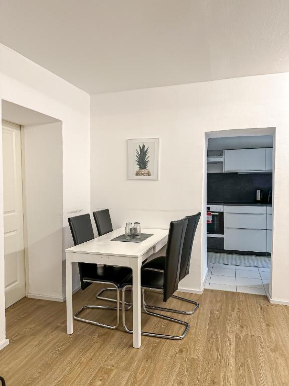 Design Stadthaus Apartment mit privatem Zugang - 2