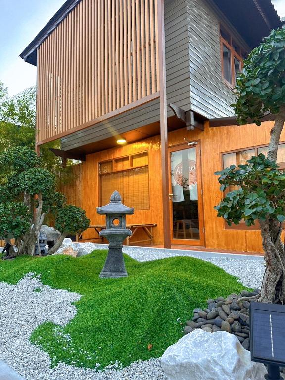 Aimei Bang Saray, Bang Sare