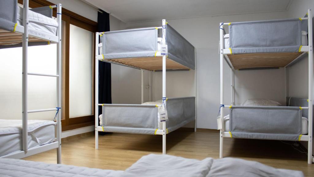 Ocean&#8217;s Guesthouse &#8211; For foreigners only