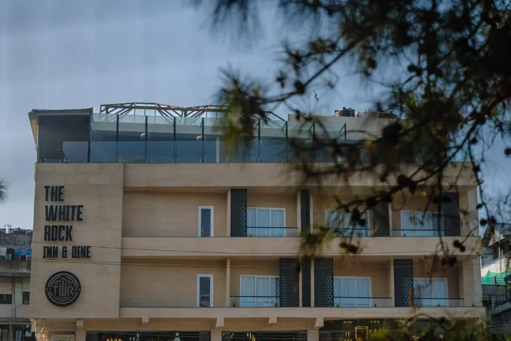 The White Rock Inn & Dine, hotel in Shillong
