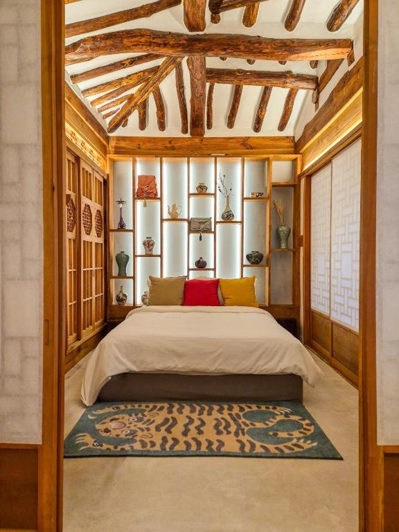 한옥 내부 거실