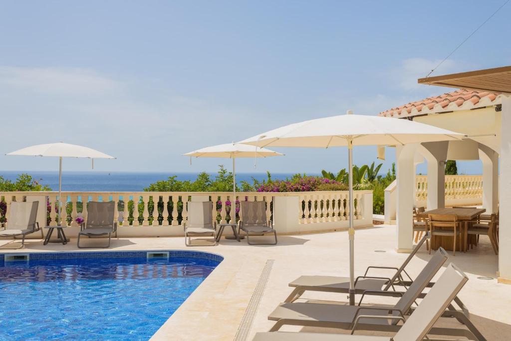 Villa Treya - Star property stunning views - 2