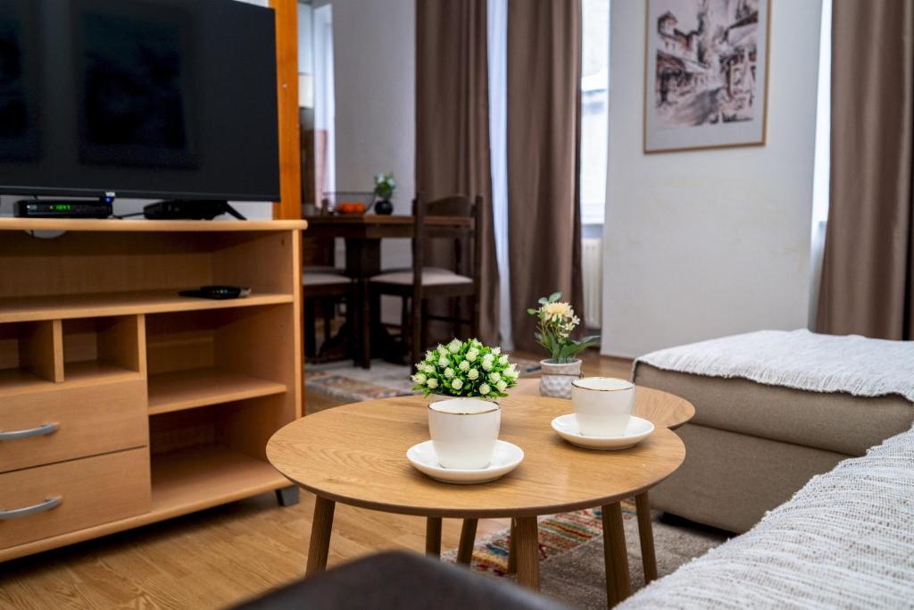 Downtown Studio Apartment - 4