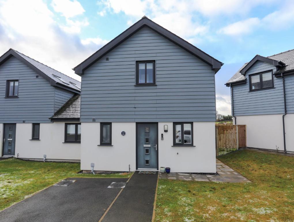 19 Parc Delfryn, Brynteg