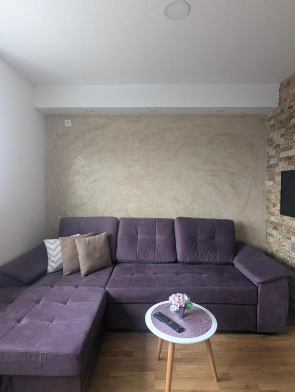 KRAGUJ apartments 2 - 5