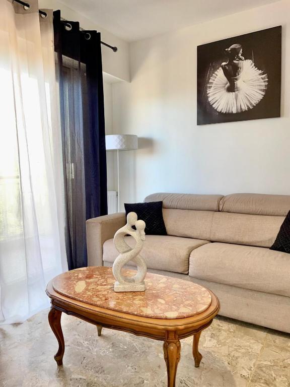Studio avec terrasse, parking, piscine proche plage et centre à Cannes - 2