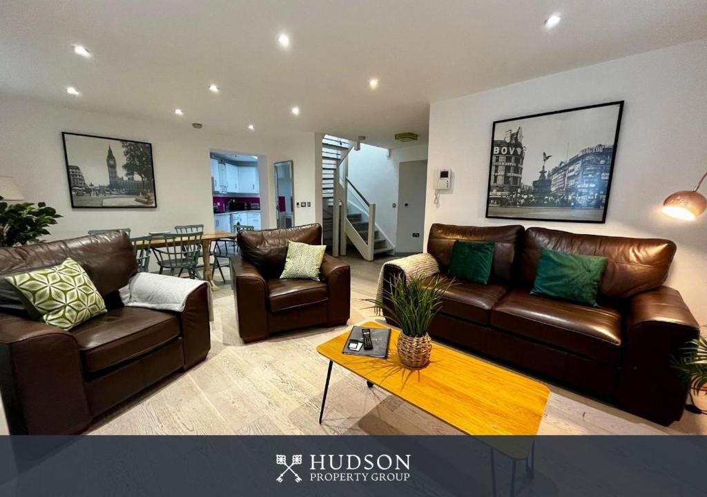 Ironbridge Home with Roof Terrace, Ironbridge