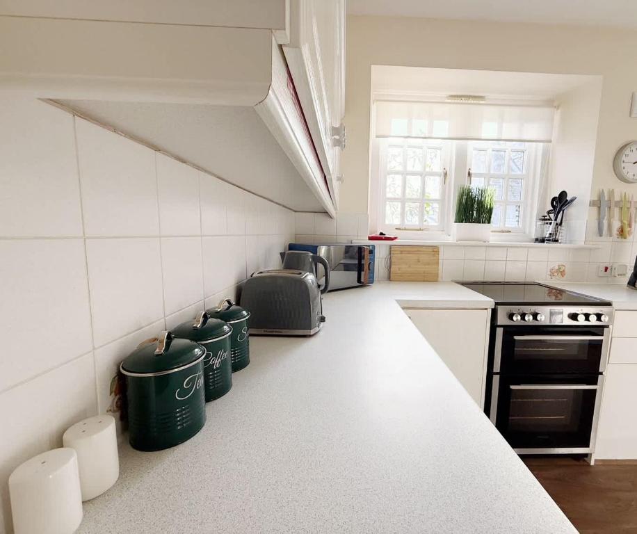 Cosy 1-Bedroom Cottage next to Combe Lodge photo 6