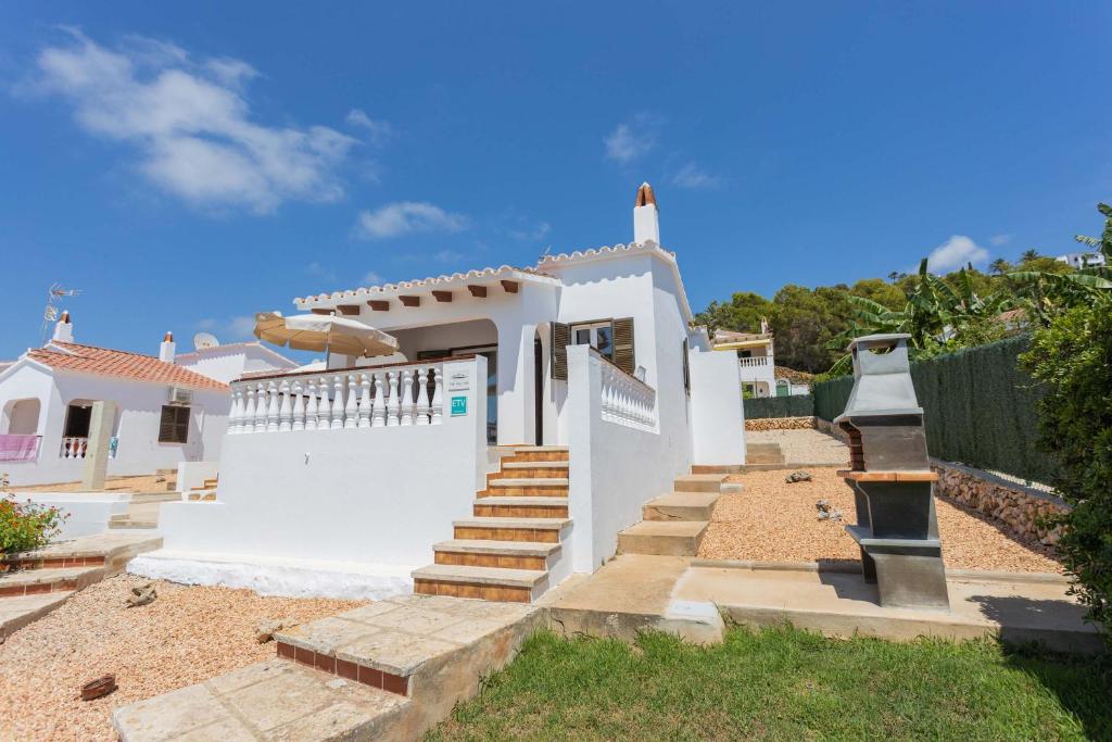 Villa Waldemar - Close to Son Bou Beach, Son Bou