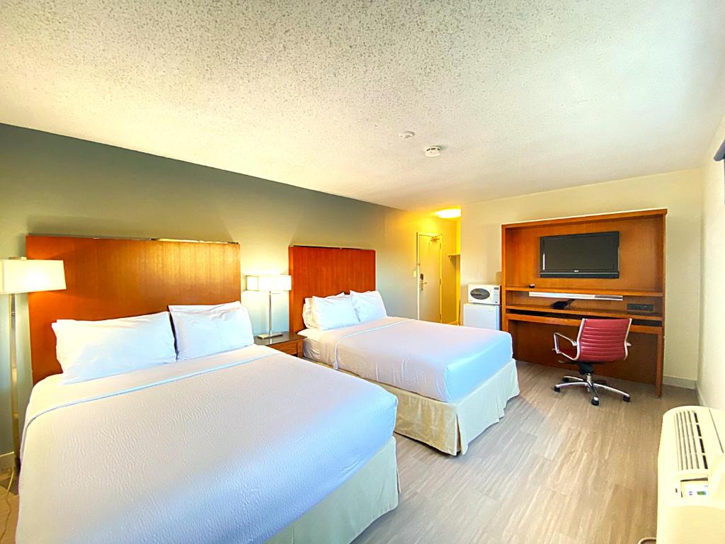 Sunset Inn, Esterhazy