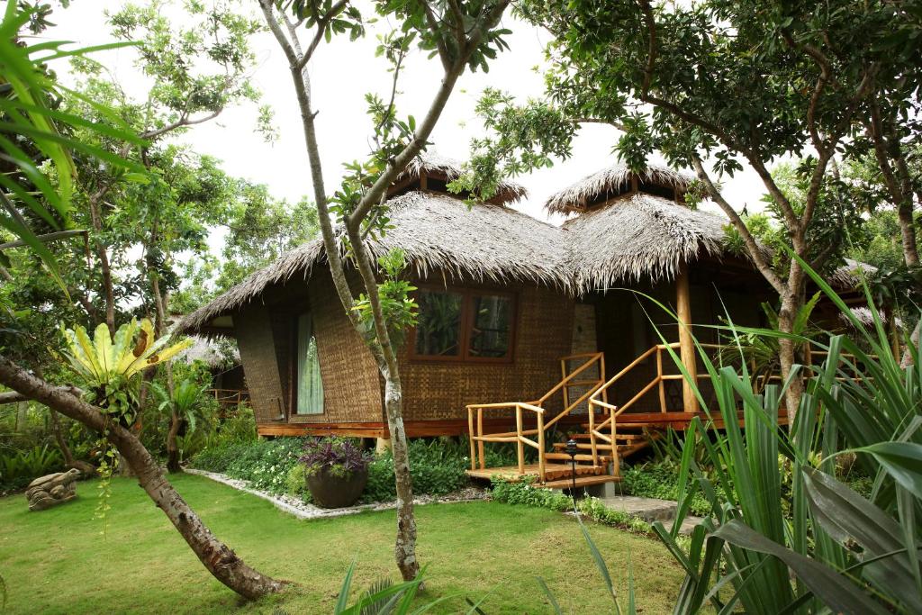 Surrounding environment