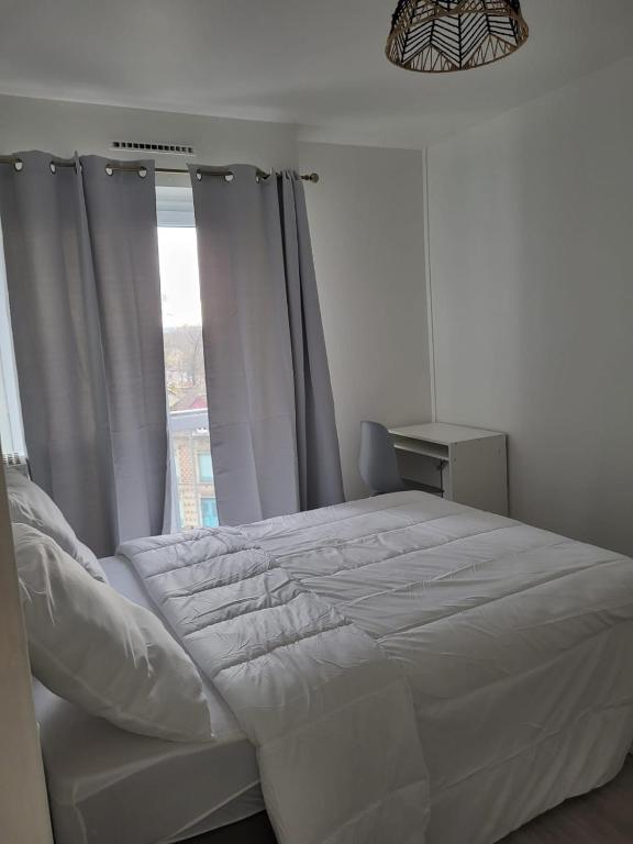 Chambre simple, Saint-Ouen-lʼAumône