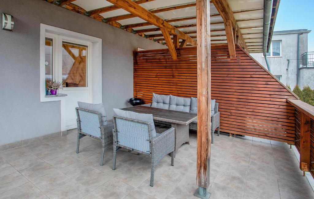 Stunning Apartment In Gdansk With Wifi, Gdaňsk