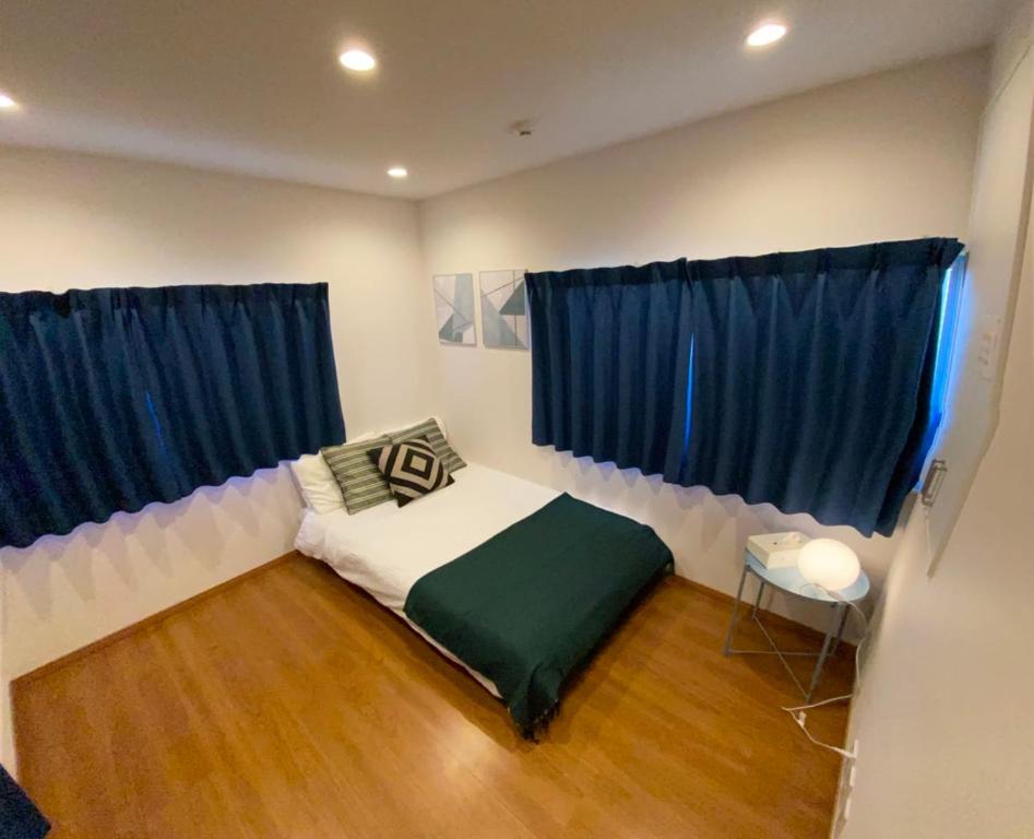 Shin-Nakano House