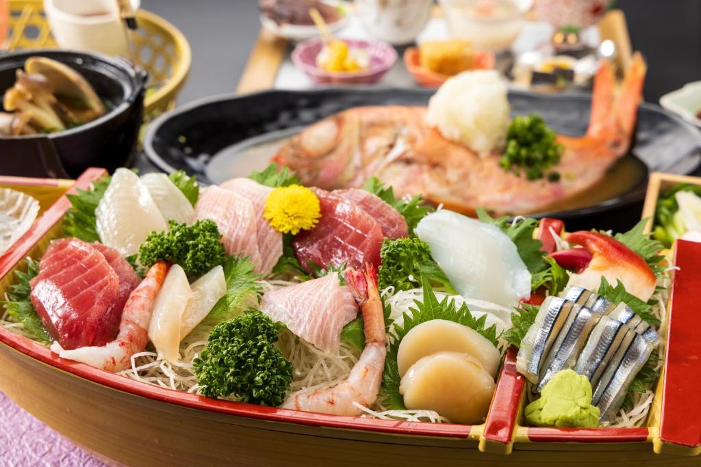 อาหารและเครื่องดื่ม