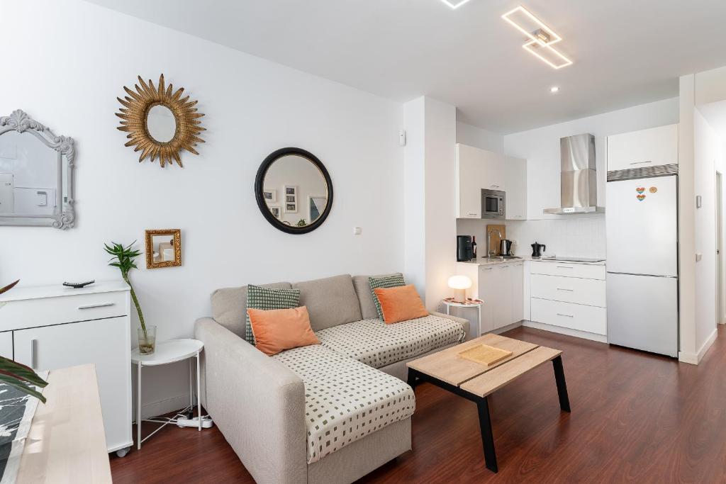 LAs DALIAS DE MONKÓ, Torremolinos