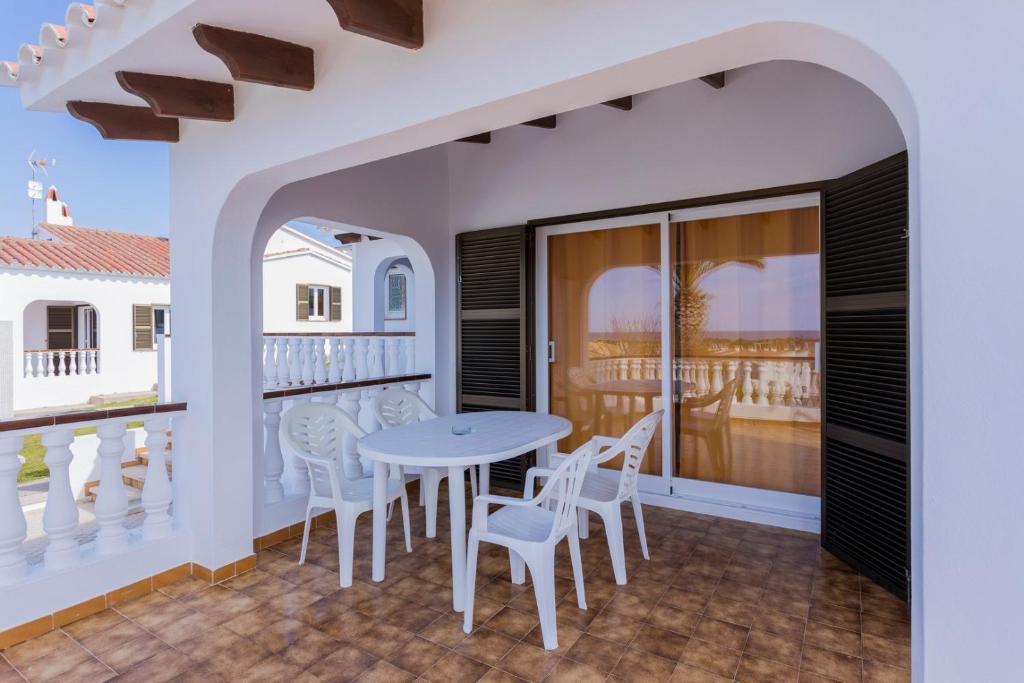Villa Elias - Sea Views & Traditional Menorcan Style - 3