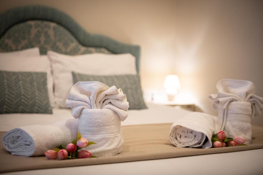 Electra Residence - Luxury Central Beach View Studio Apartment, Marsalforn