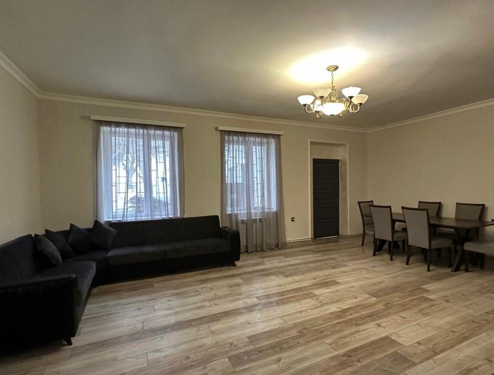 Guest House Mane, Cachkadzor