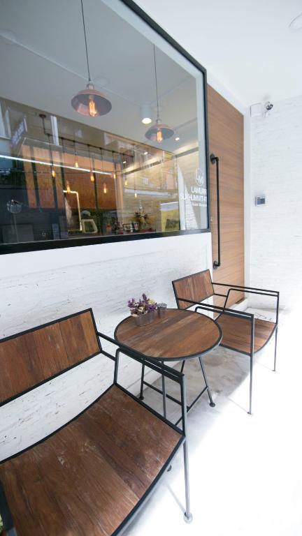 ละเมอ สุขุมวิท 41 โฮสเทล (Lamurr Sukhumvit 41 Hostel)