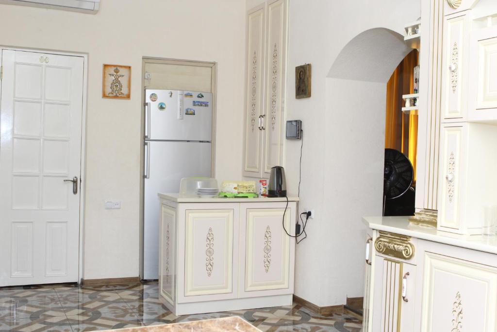 Kitchen, Inter Boutique Hotel in Yerevan