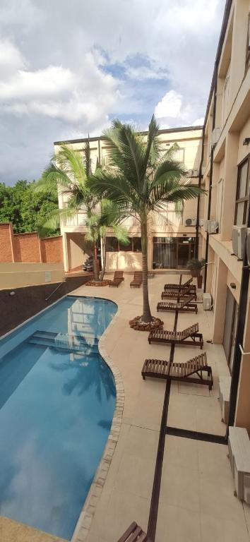 ARAMI HOTEL & LODGE - 4