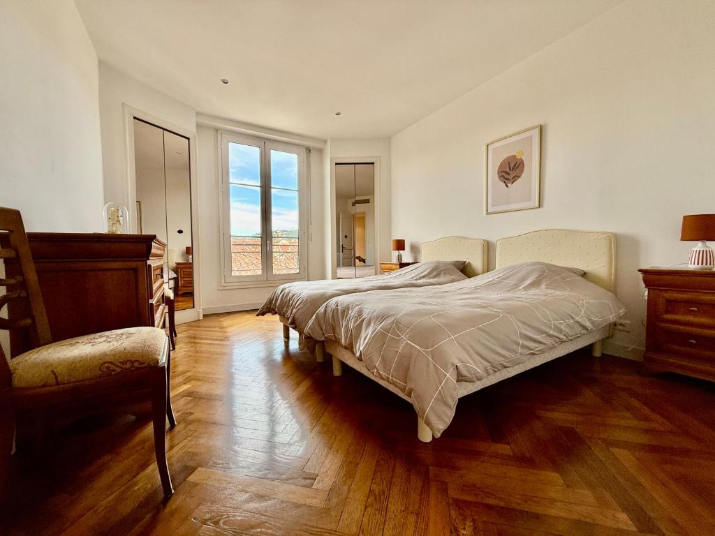 Appartement HOCHE CANNES centre-ville - 4