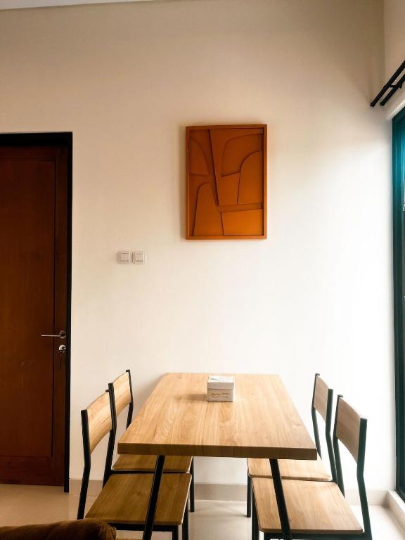 Villa Kamar Tamu Concat