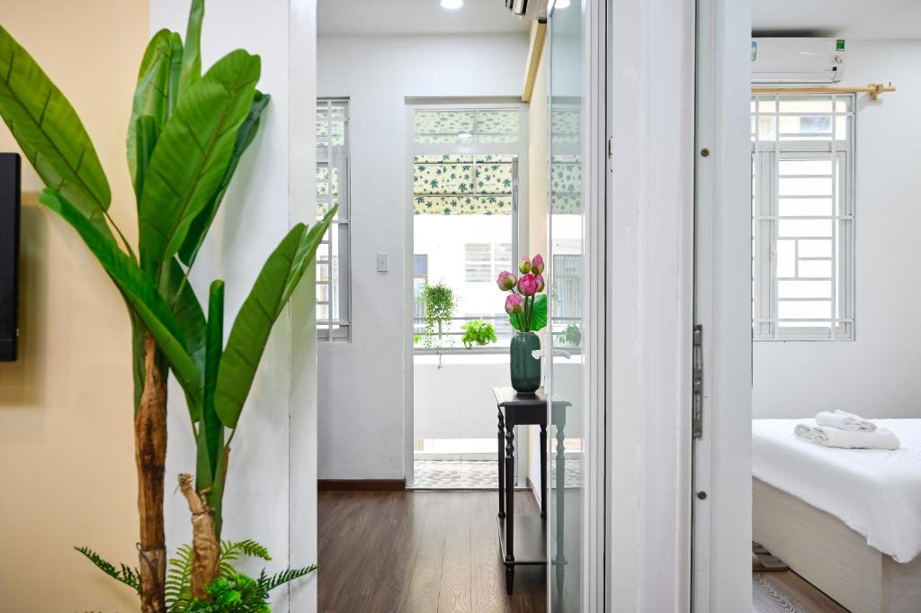 80m2 apt, Bui Vien St, Central District 1, HCMC Saigon, Ho Či Minovo Město