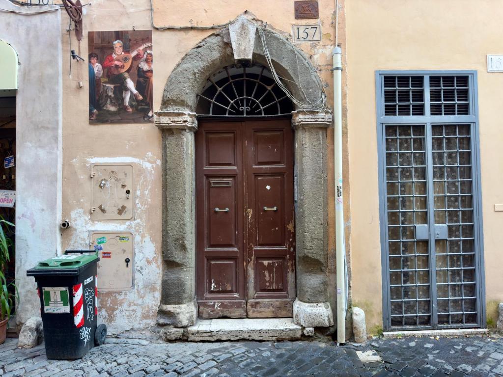 Trastevere alla Lungaretta, Rome - 2