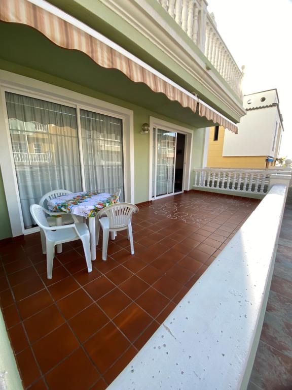 Atardecer Azul, Puerto Naos