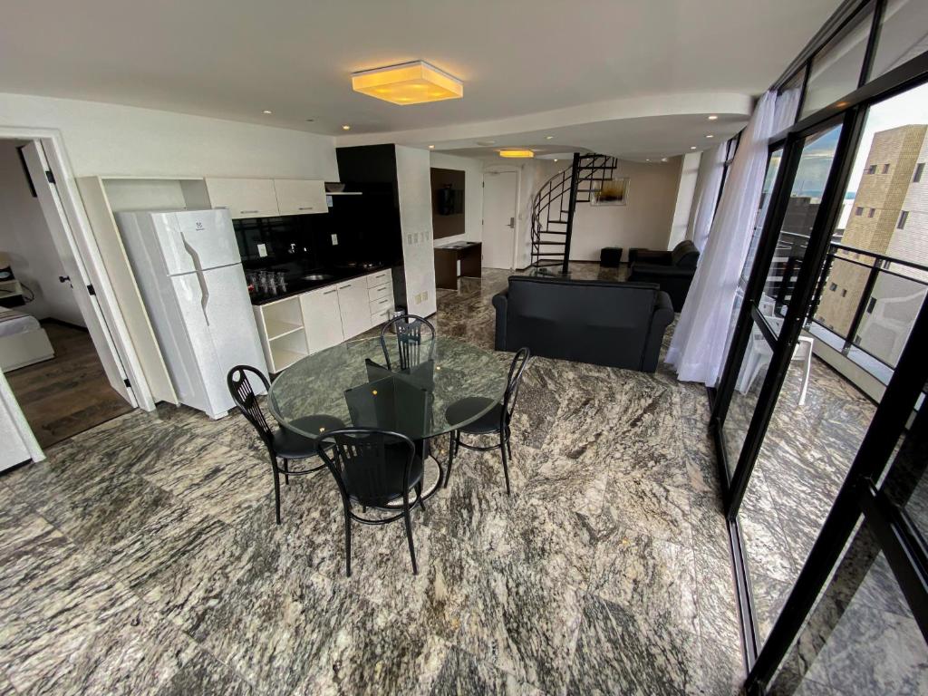 Shared lounge/TV area