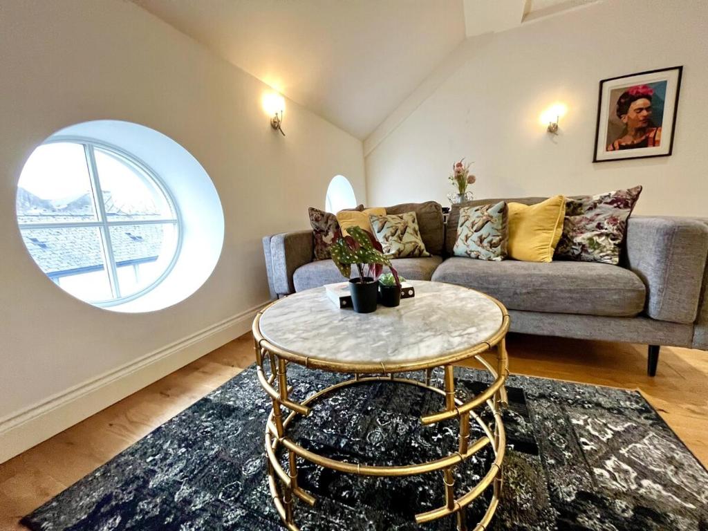 The Consulate, Nottingham