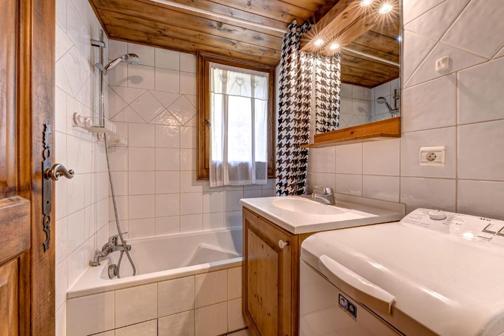 Jardin du Parc Mont Blanc- Alpine Style apartment in the Heart of Chamonix - 4