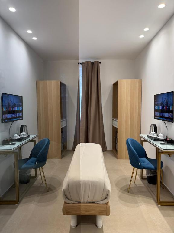 Santa Rosalia Suites - 2