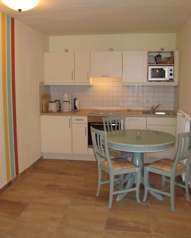 Kitchen, Apartmenthaus Hus Ubi by Rujana in Ostseebad Binz