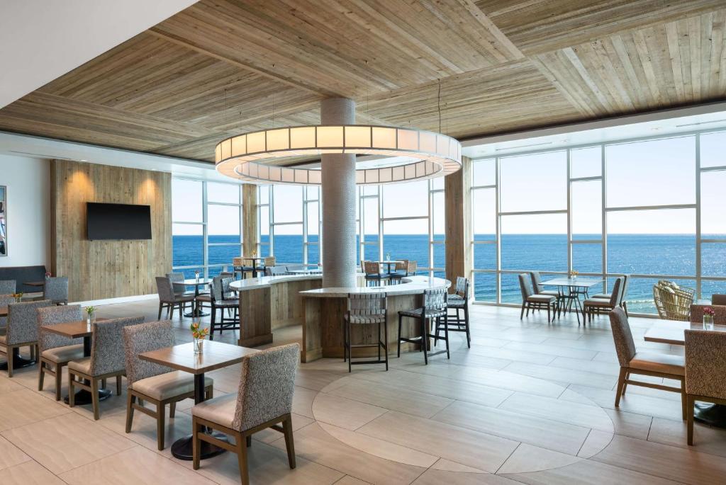 Lobby, Best Western Premier The Tides in Orange Beach (AL)