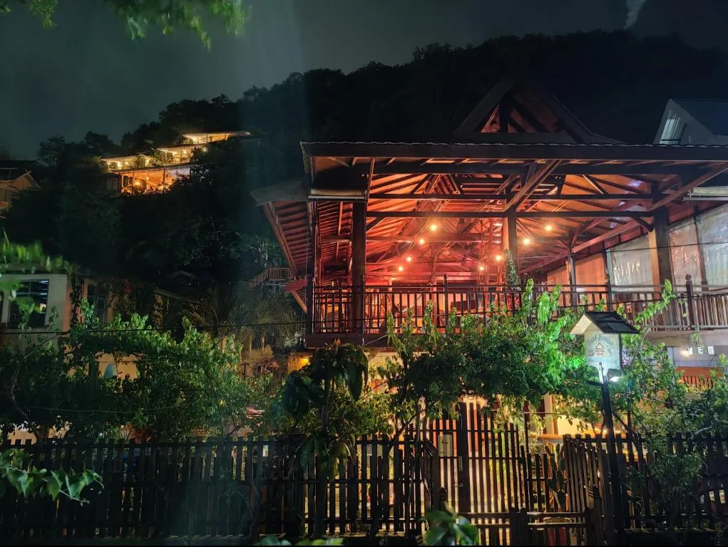 Cool Breeze Authentic Hotel Labuan Bajo Komodo，位于纳闽巴霍的酒店