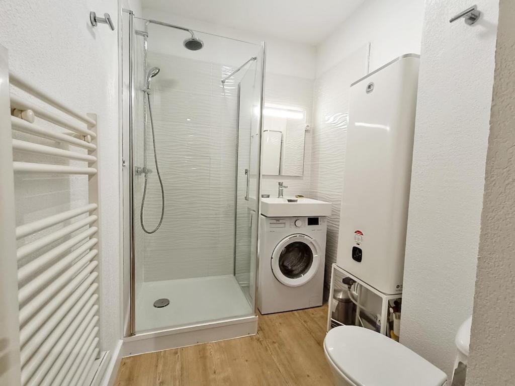 Frimousse, Studio, wifi, centre Luchon, casier à skis, ascenseur, 4 personnes - 4